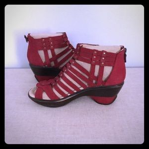 Women’s shoes